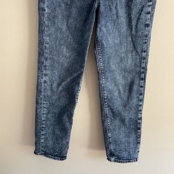 Express Women 8R Blue Acid Wash Denim Ankle Crop Super High Rise Mom Jeans - Picture 3 of 10